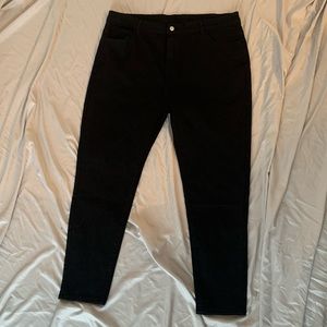 Black Skinny Jeans